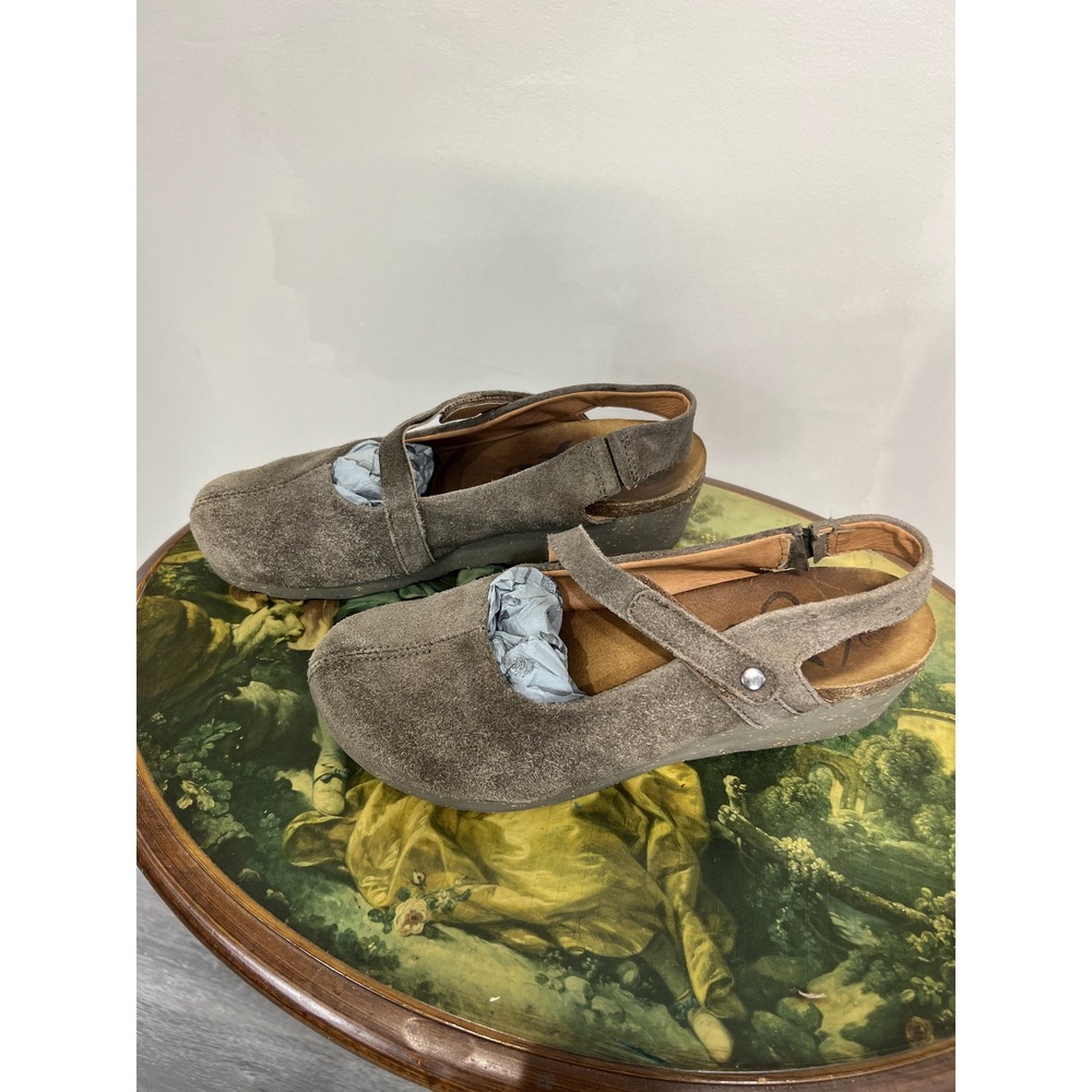 OTOT Taupe Grey Suede Slingback Mary Jane Cork Wedge Clogs Mules Size 10